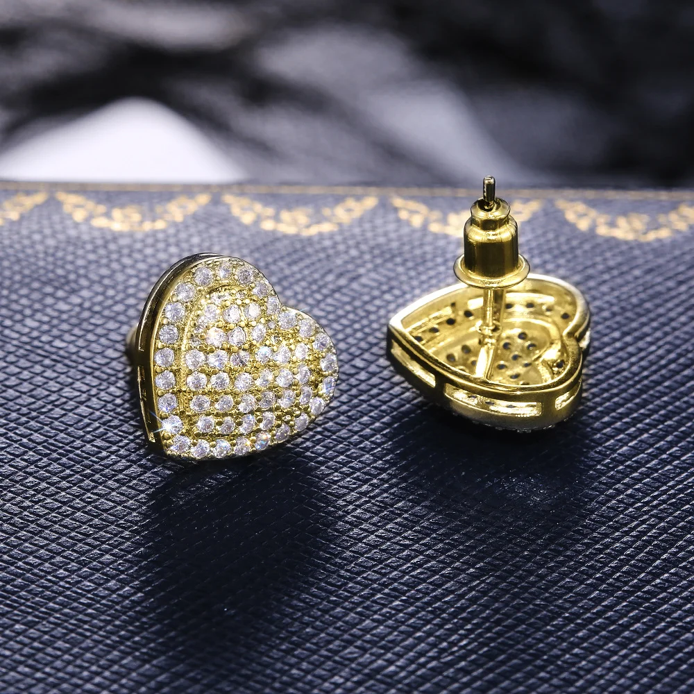 

Classic Design Dazzling Heart Stud Earrings for Women High Quality Romantic Female Accessories Timeless Styling Jewelry