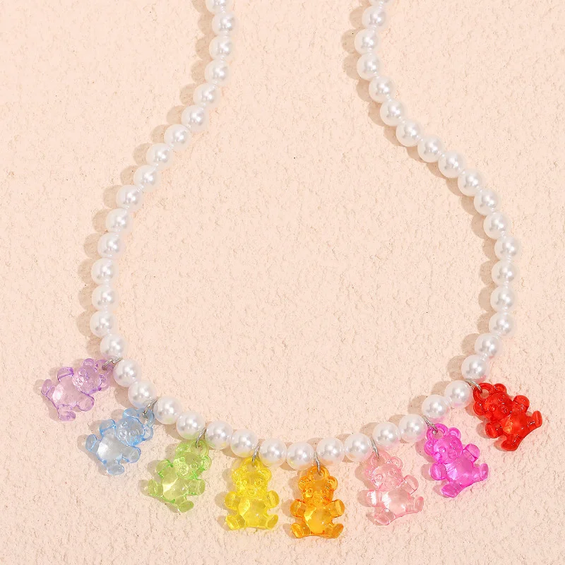 

2021 jewelry Elegant Colorful Bear Pendant Pearls Pendant Necklace for Women Gift