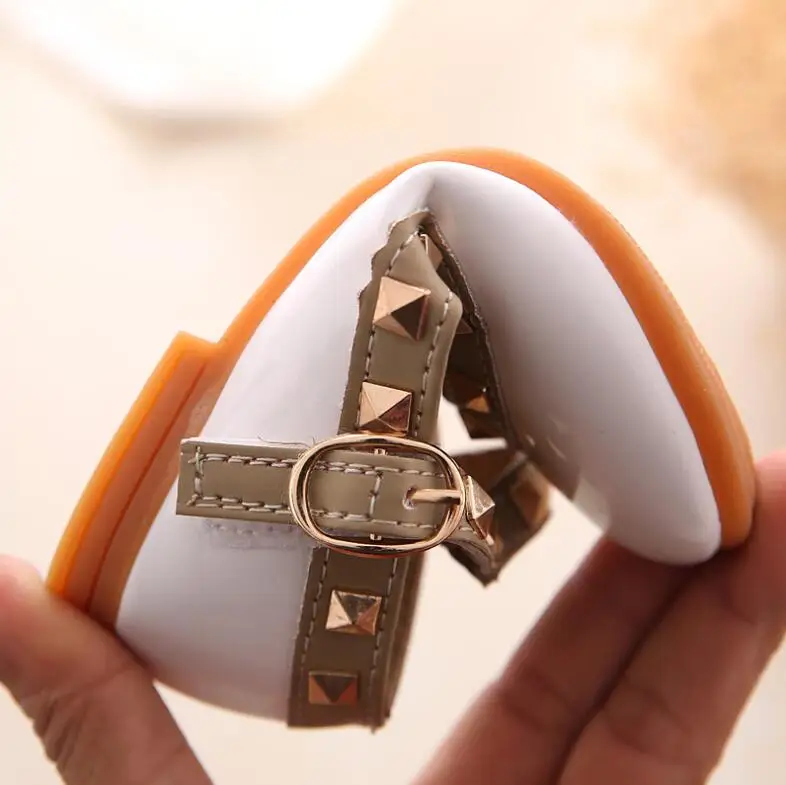 Туфли принцессы с заклепками для девочек мягкие блестящие туфли из