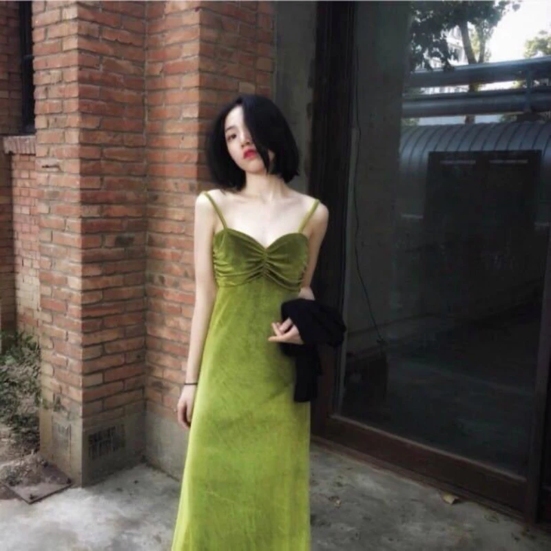 

Women Sleeveless Dress Pleated V-neck Spaghetti Strap Mid-calf Length Vintage Elegant Korean Style Party Designed Fashion Shaped