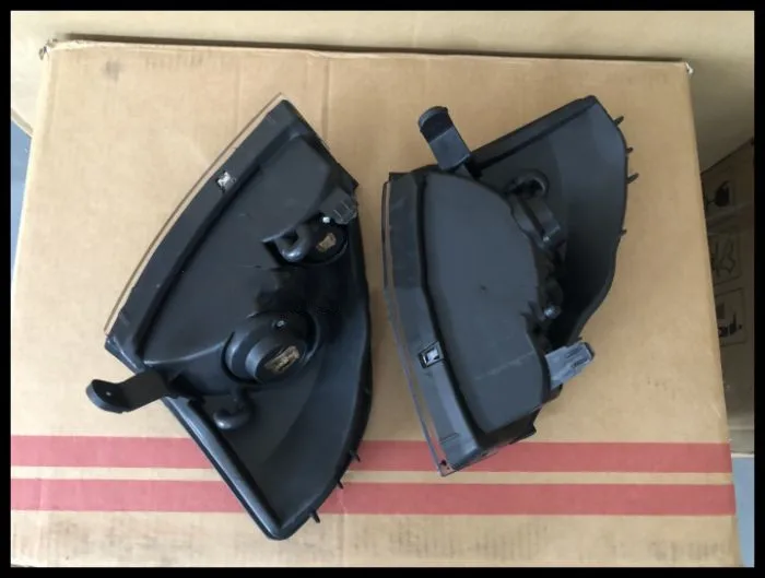 

Car Corner Light Turn Signal light for Toyota Land Cruiser LC90 3400 2700 1997-2003