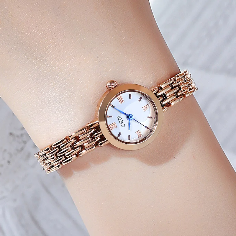 

New women's quartz bracelet watch fashion small women's watch
