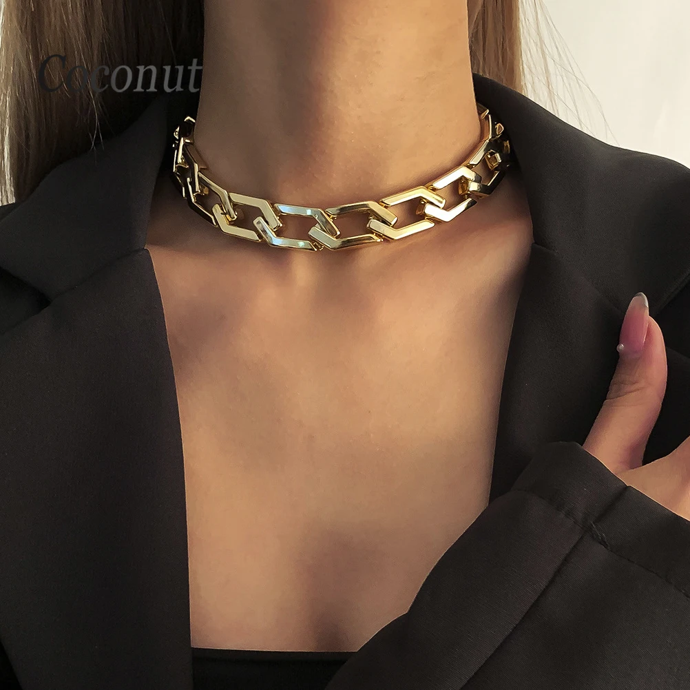 

Retro Irregular Geometric Plastics Chains Choker Necklaces Chunky Gold Color Cuban Link Chain Short Necklaces For Women Jewelry