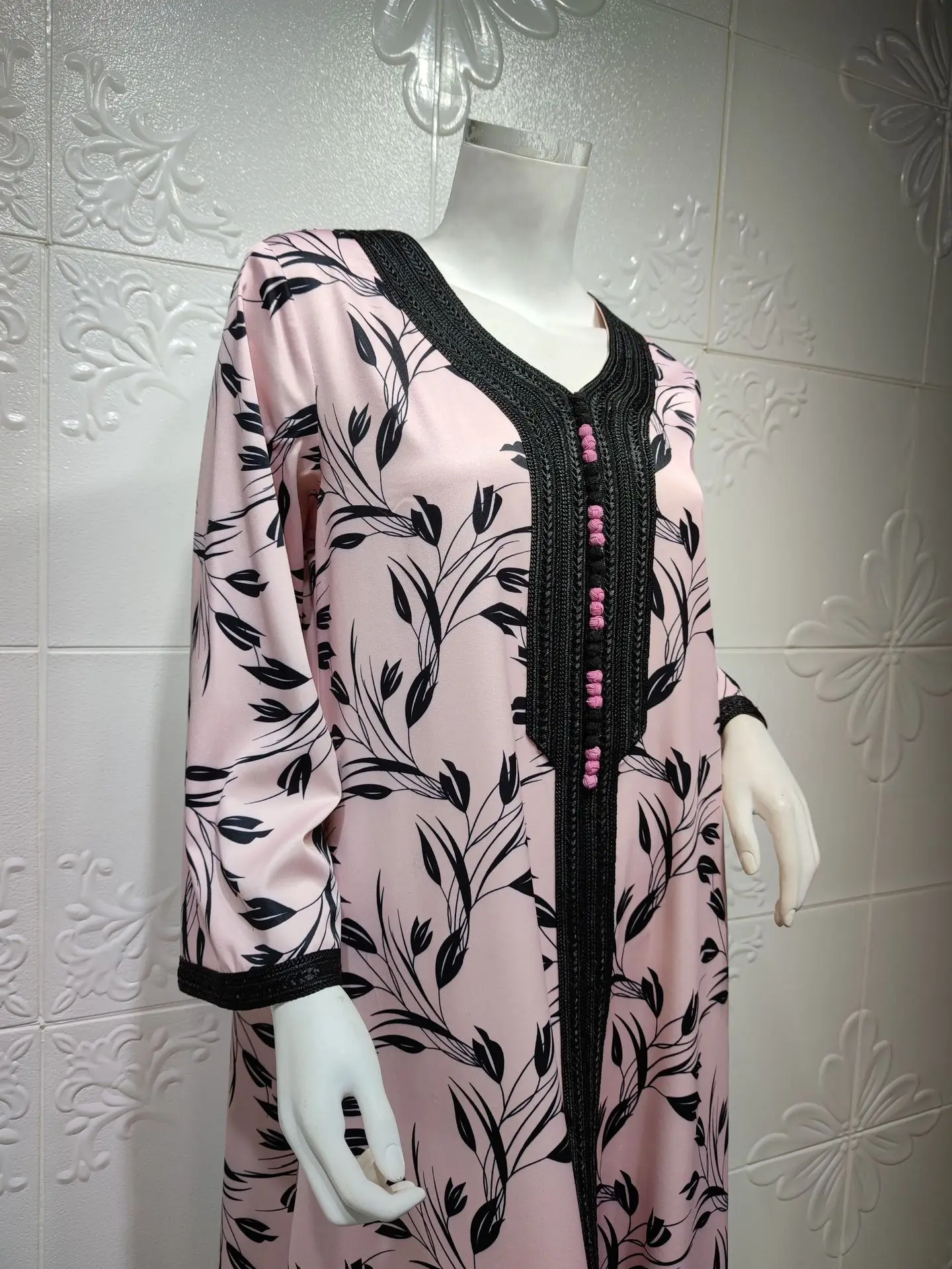 

WEPBEL Women's Casual Long Sleeve V-neck Stitching Robe Dubai Arab Muslim Fashion Floral Print Loose Dress