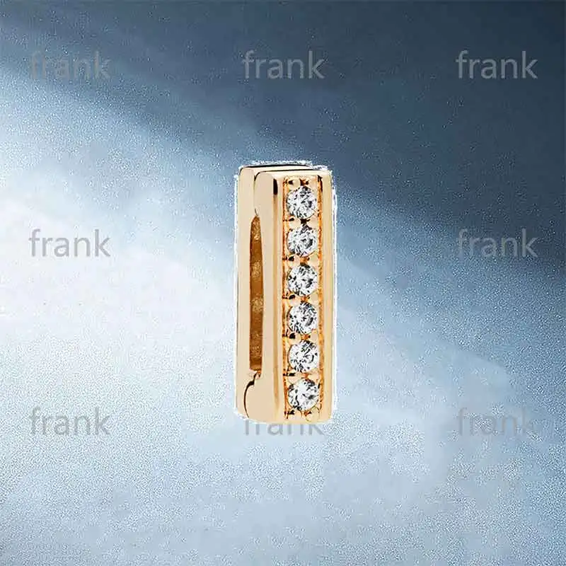 

767633CZ-SHINE-REFLEXIONS-TIMELESS-CLIP-CHARM