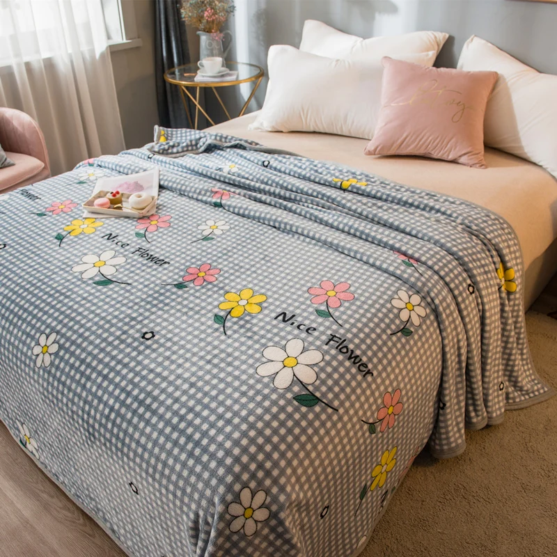 Коралловое флисовое двойное одеяло тонкое офисное фланелевое с кондиционером