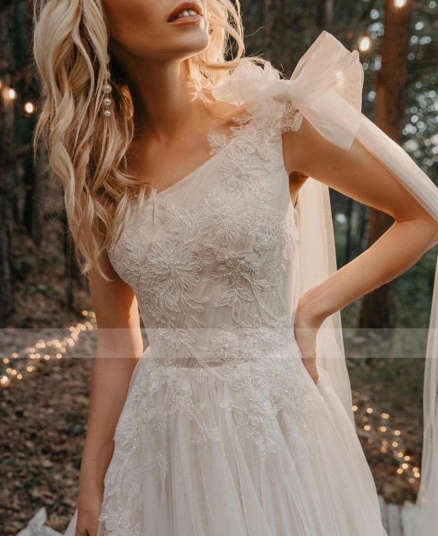 2021 One Shoulder Pleated Beading Applique Lace Wedding Dresses Sweep Train Tulle Bride Gowns Vestido De Novia | Свадьбы и торжества