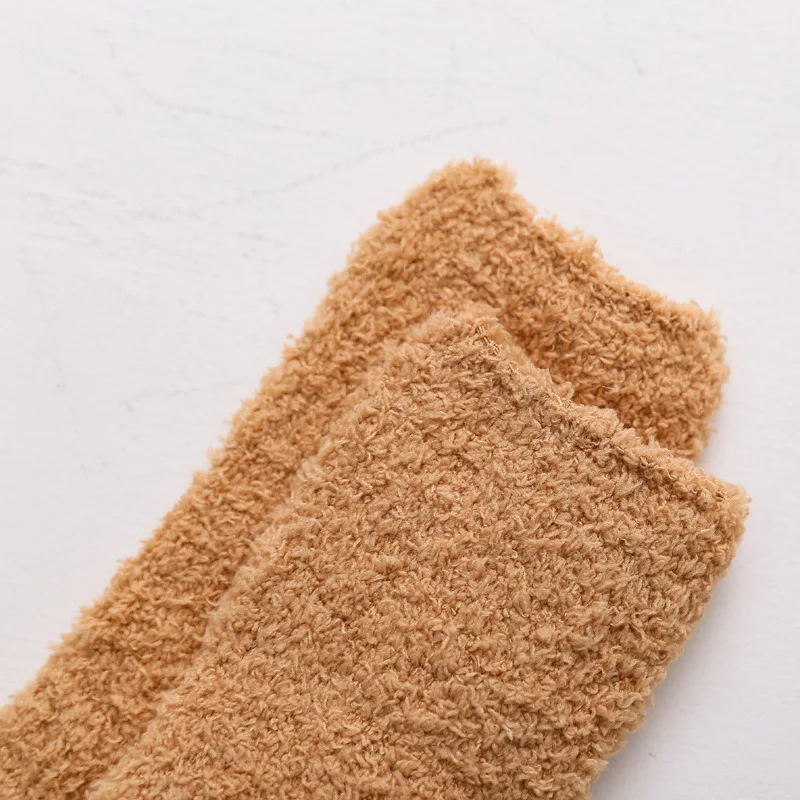 Однотонные мягкие мужские пушистые носки коралловый бархат зимние теплые