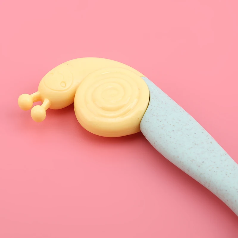 

2Pcs/Pack Child Baby Spoon Fork Utensils Set Cute Cartoon Kid Portable Non-slip Elbow Spoon Fork Cutlery Tableware Baby Gadgets