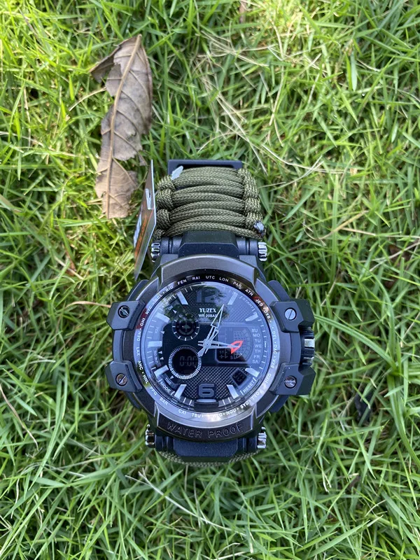 

Outdoor Survival Watch Waterproof Multifunctional Survival Kit Military Tactical Paracord Watch Bracelet Camping Tool Emergency