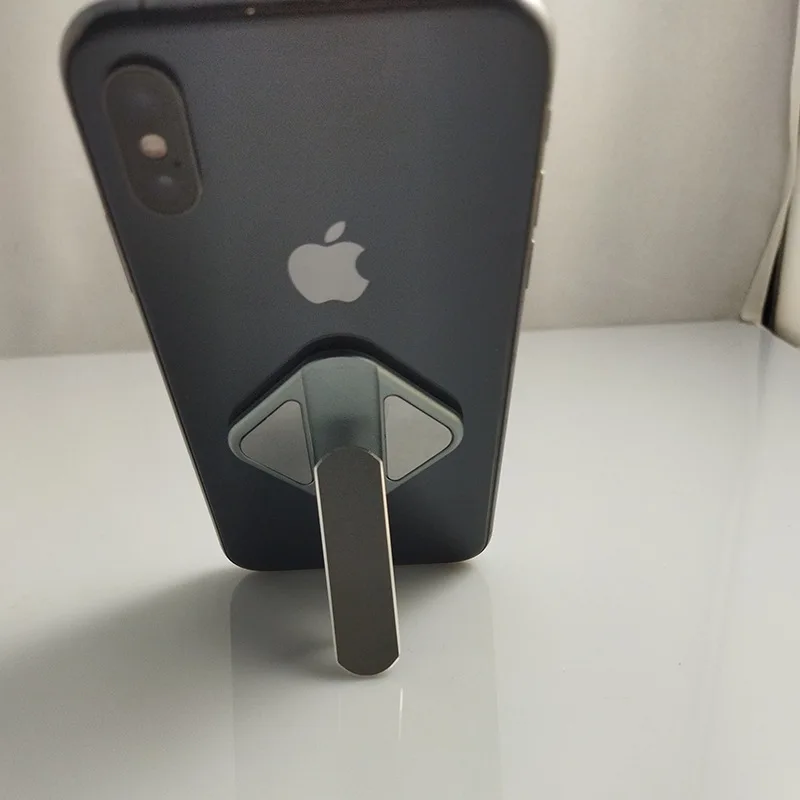 

Автомобильный магнитный держатель из алюминиевого сплава