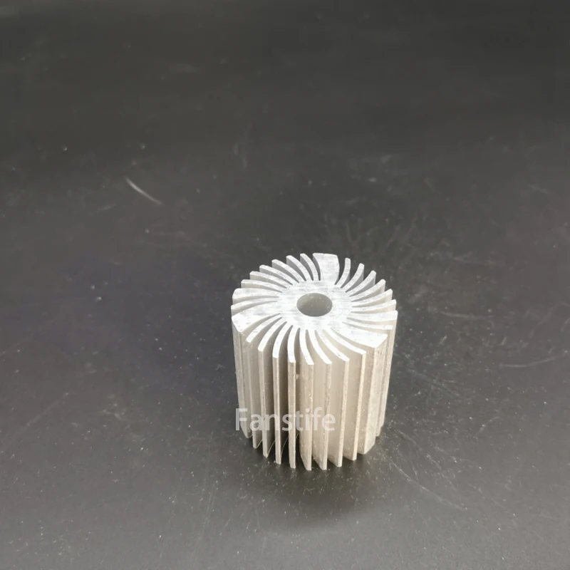 Π‘Π²Π΅ΡΠΎΠ΄ΠΈΠΎΠ΄Π½ΡΠΉ ΠΠΎΡΠΎΠ»ΠΎΡΠ½ΡΠΉ Π‘Π²Π΅ΡΠΈΠ»ΡΠ½ΠΈΠΊ Π½Π°ΠΏΡΠ°Π²Π»Π΅Π½Π½ΠΎΠ³ΠΎ ΡΠ²Π΅ΡΠ° D46 ΠΌΠΌ * H45 ΠΌΠΌ 3*3 ΠΡ, Π°Π»ΡΠΌΠΈΠ½ΠΈΠ΅Π²ΡΠΉ ΡΠ°Π΄ΠΈΠ°ΡΠΎΡ Π‘Π²Π΅ΡΠΎΠ΄ΠΈΠΎΠ΄Π½ΡΠΉ ΠΠΎΡΠΎΠ»ΠΎΡΠ½ΡΠΉ Π‘Π²Π΅ΡΠΈΠ»ΡΠ½ΠΈΠΊ Π½Π°ΠΏΡΠ°Π²Π»Π΅Π½Π½ΠΎΠ³ΠΎ ΡΠ²Π΅ΡΠ° D46 ΠΌΠΌ * H45 ΠΌΠΌ 3*3 ΠΡ, Π°Π»ΡΠΌΠΈΠ½ΠΈΠ΅Π²ΡΠΉ ΡΠ°Π΄ΠΈΠ°ΡΠΎΡ