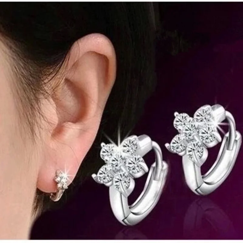

Серьги женские из серебра 925 пробы с цветком сливы