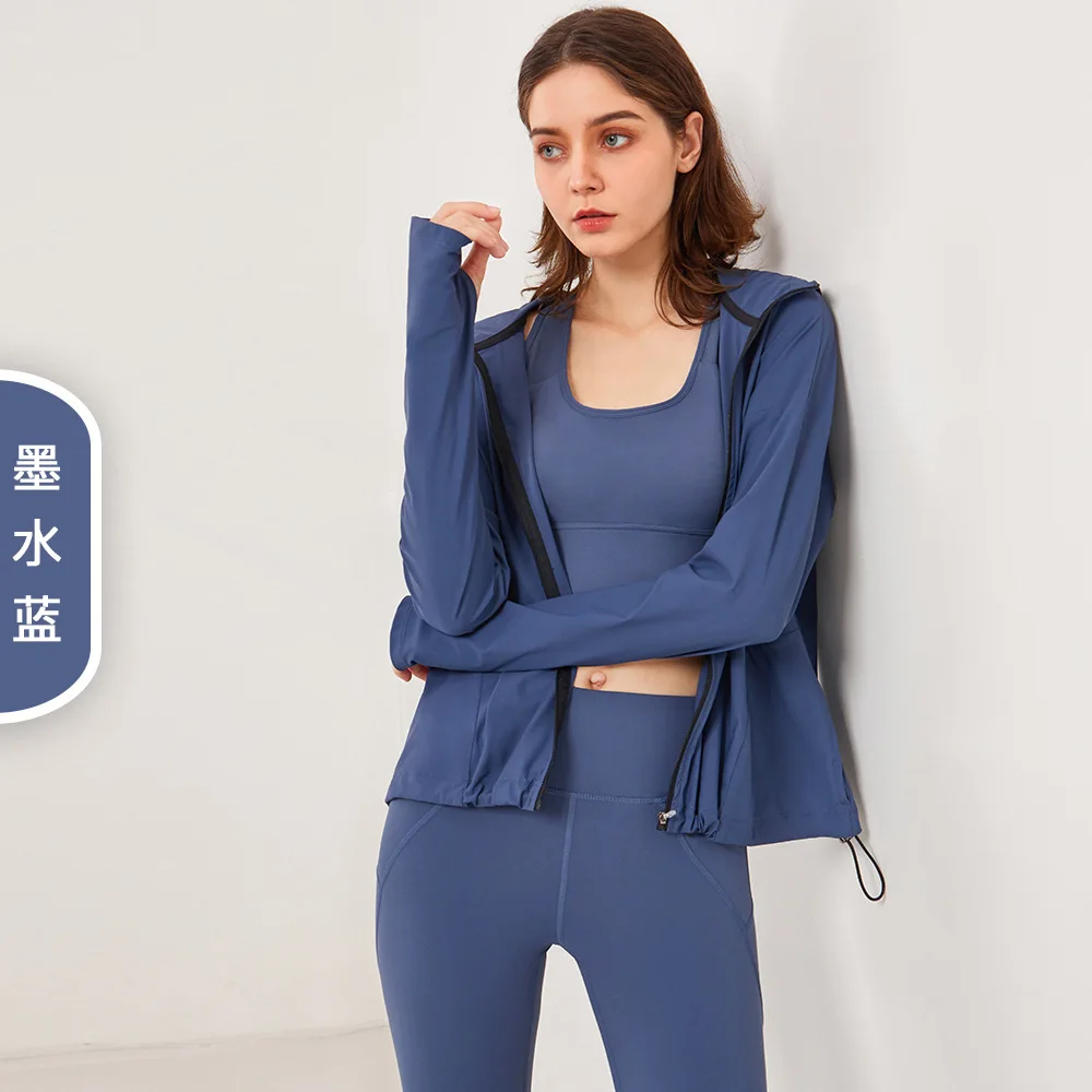 

New custom tight zipper hooded fitness suit women's casual loose running fitness yoga suit workout tops for women