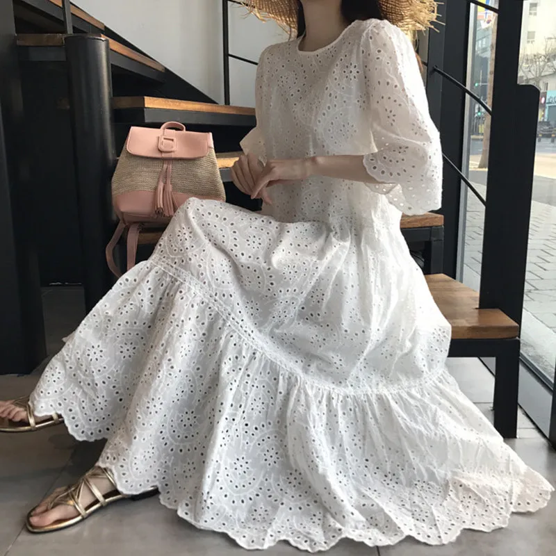 

SMTHMA New 2022 Summer Women Dress Casual Short Sleeve Vintage White Hollow Lady Lace Long Dress Send Free Vest