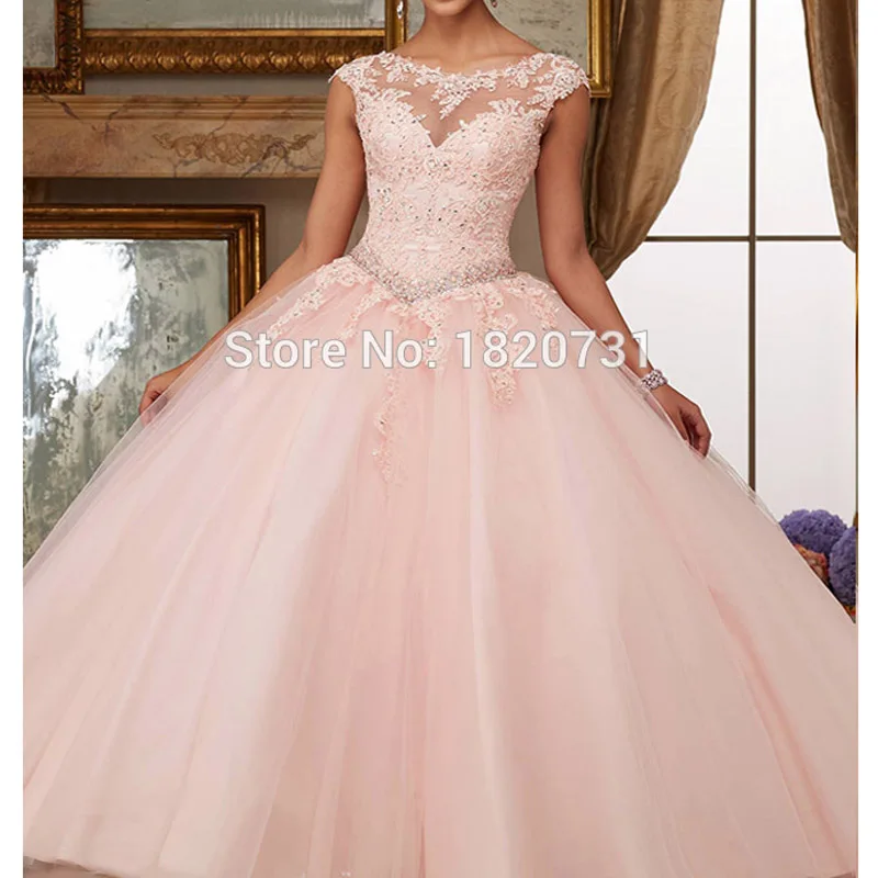 Светло розовые бальные платья Quinceanera 2020 16 бальных платьев с бисером и кружевной