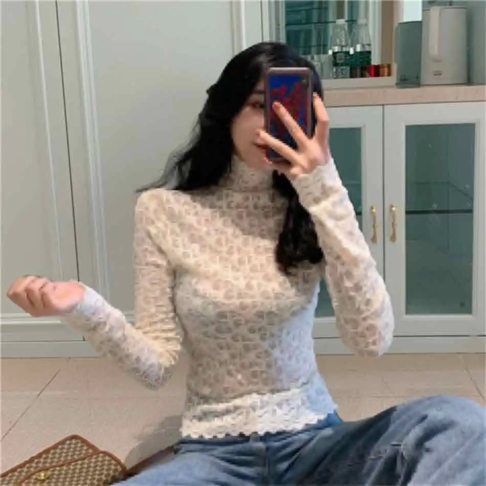 

Ladies Tops Long Sleeve Clothes Summer Vintage White Shirt Streetwear Blouses Elegant Women Lace Blouse 2021 Sexy See Through