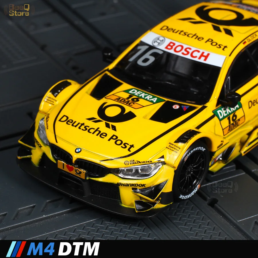 Модель литая автомобиля из сплава 1:43 игрушки M4 DTM гоночный суперкар игрушечный