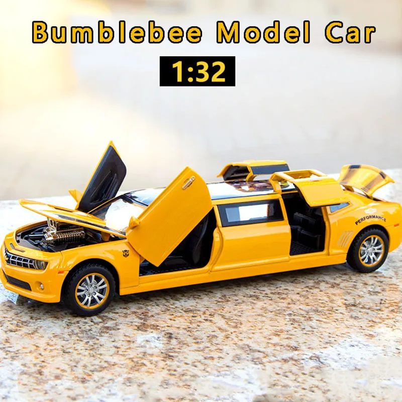 

Модель автомобиля Chevrolet Camaro Hornet удлиненная 1:32, модель автомобиля из сплава со звуком и светом, детская Игрушечная машина, коллекционные пода...