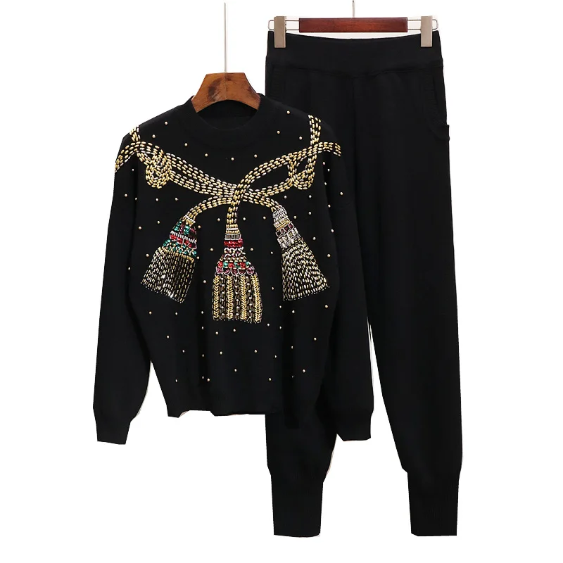 Autumn Winter New Sets Women Fashion Beading Knitted Sweater Top + Casual Little Feet Pants Two Piece Set Women Clothing H540