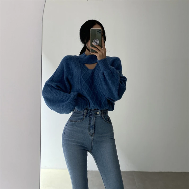 

Solid Temperament Hollow Out Batwing Sleeve Sexy Knitted Winter Sweater New Winter Soft Comfort Sweater 2020 Winter Fashion