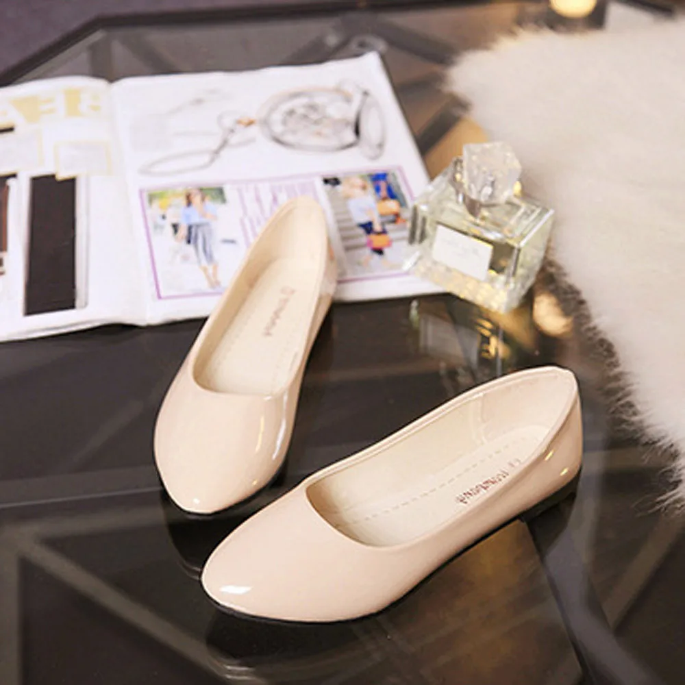 Женская обувь на плоской подошве конфетный оттенок женский лоферы Весенняя