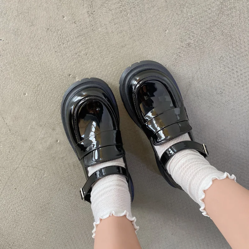 

Туфли женские кожаные на платформе, маленькая повседневная обувь, круглый носок, в британском стиле, на весну и осень