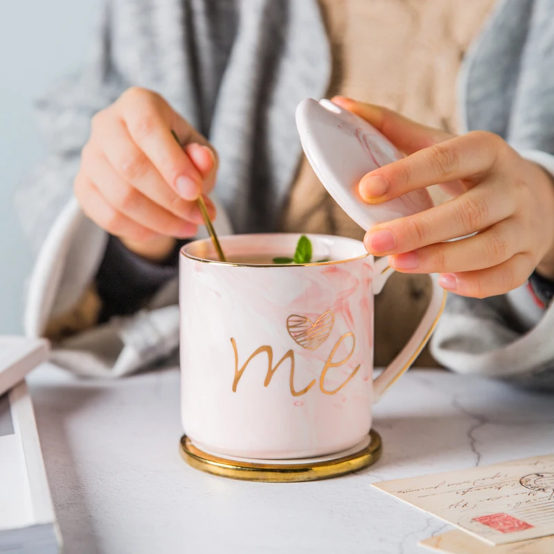 Мультяшная креативная кофейная кружка керамический маленький набор роскошная