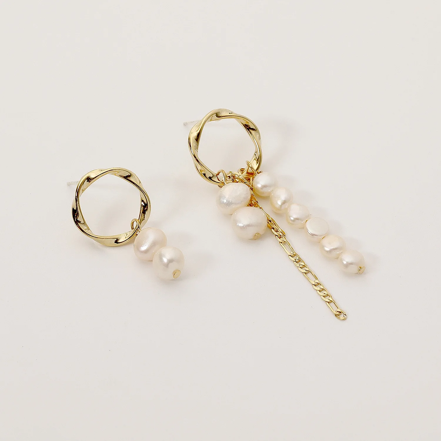 

Женские серьги-гвоздики из серебра 925 пробы