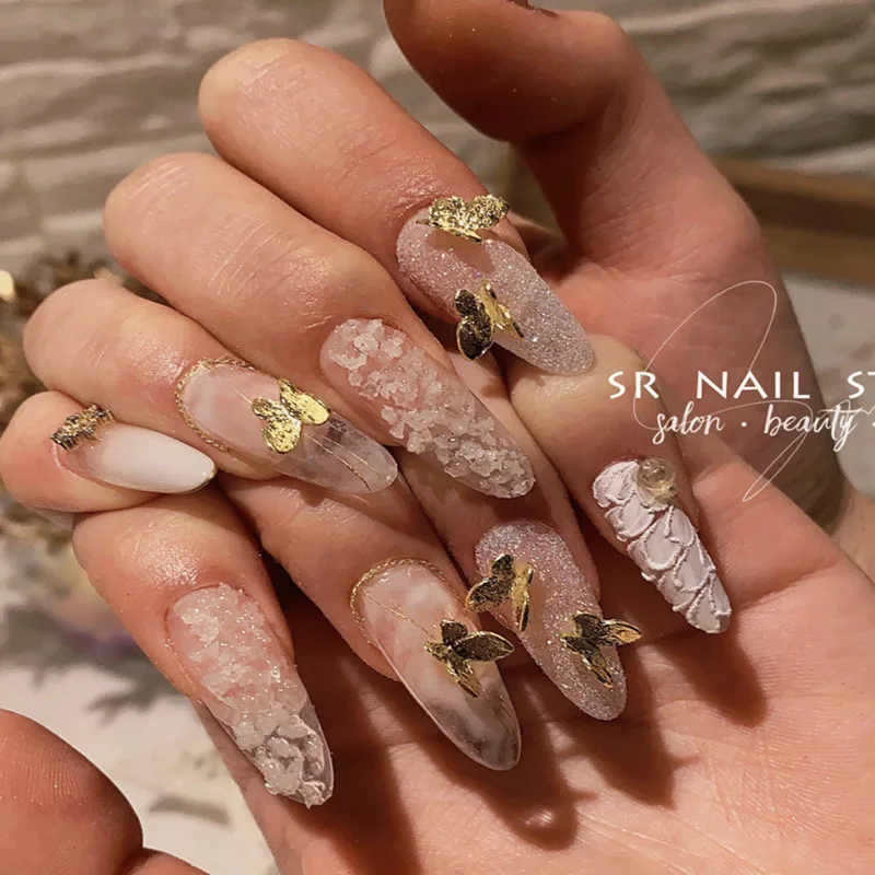 

1 pack of 100 Net Red Nail Butterfly Jewelry Three-dimensional Gold Silver Nail Decoration Diamond 2021 New Hot Sale Nail