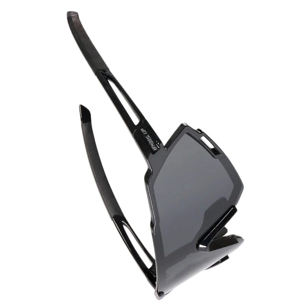 

1 шт. модные спортивные солнцезащитные очки легкие солнцезащитные очки для вождения и рыбалки с зажимом (черные)