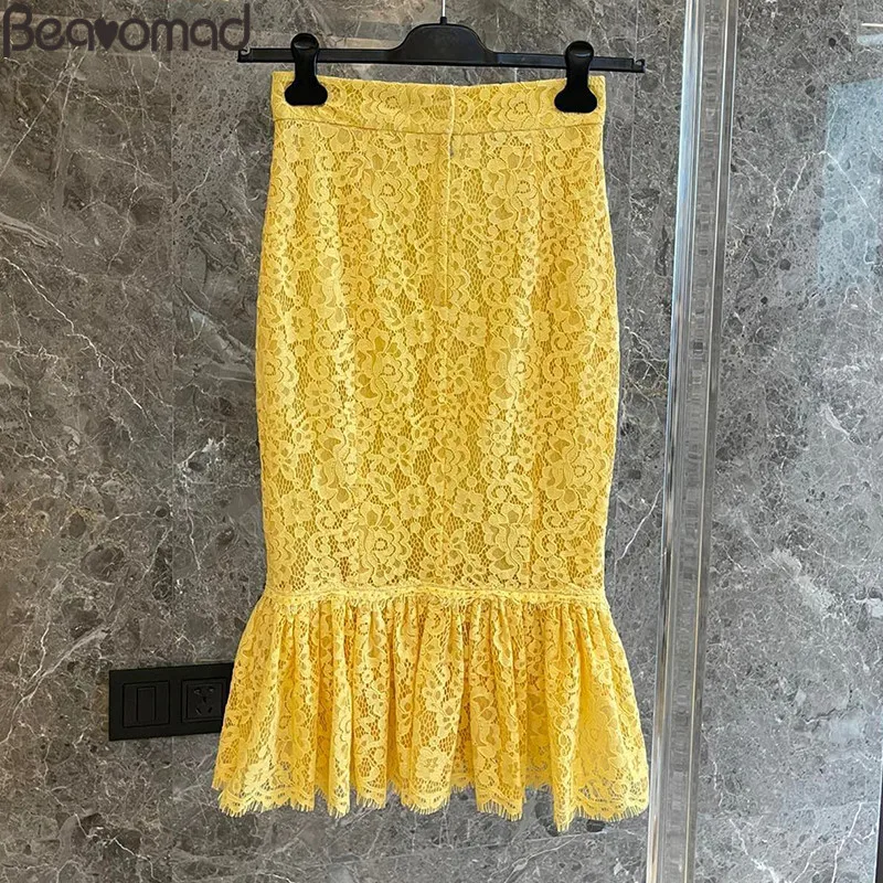 Beanomad Runway Fashion Summer Woman Yellow Silk Skirt Suit O-Neck Lace Hollow Out Top+High Waist Ruffles Hem Skirt 2 Piece Set