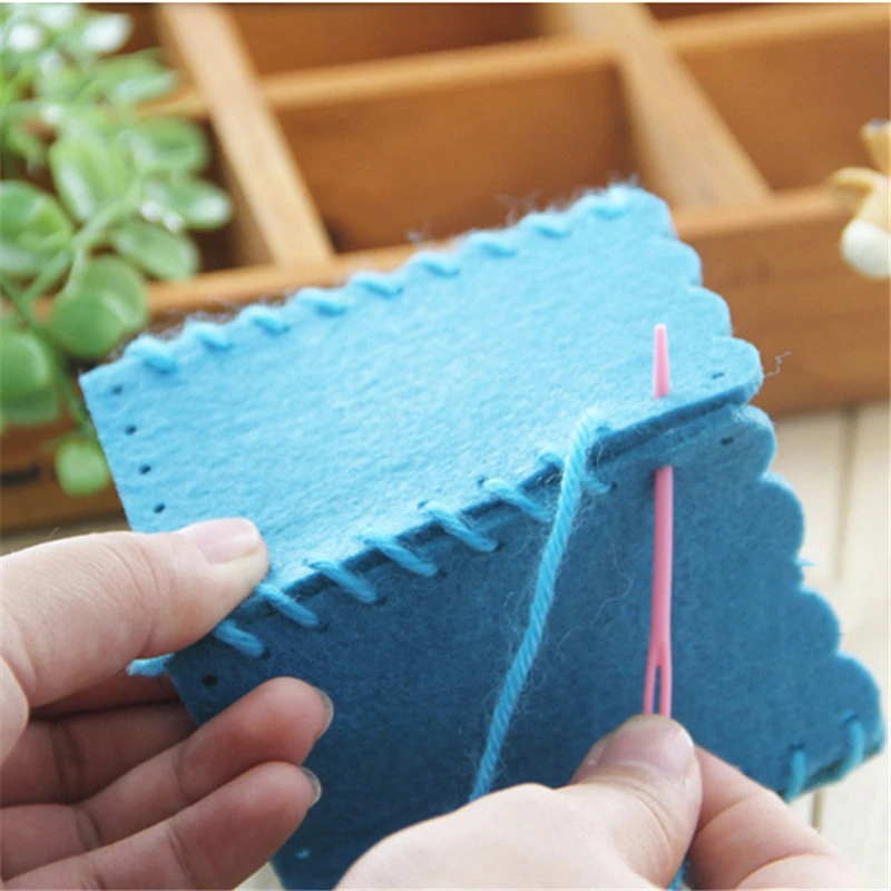 Держатель для карандашей детский из нетканого материала миниатюрная сумка