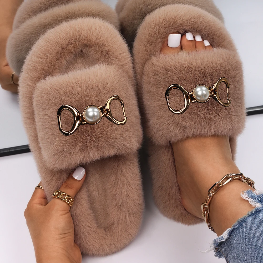 Letter Designer Furry Faux Fur Slippers Women's Fluffy Slides Custom Rhinestone Letter M Winter Sandals Warm Shoes Flip Flops