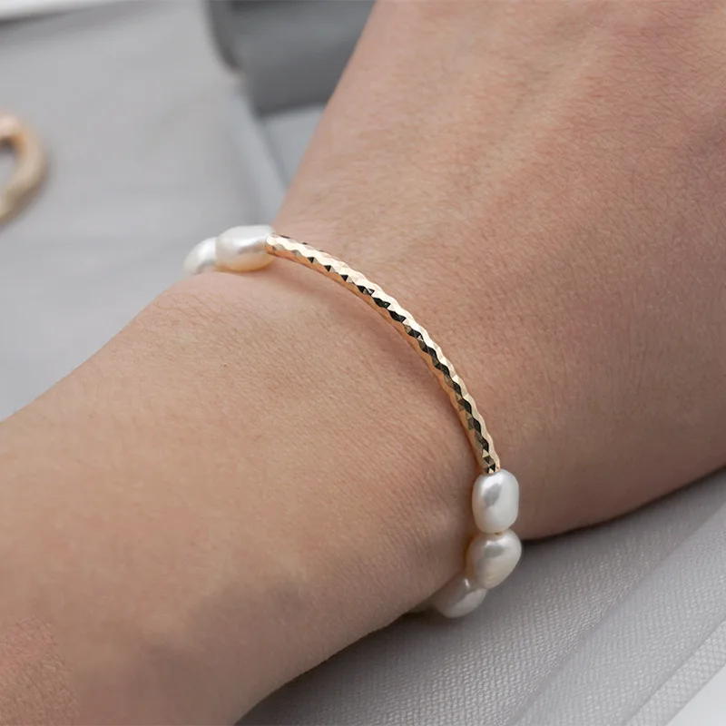 

Lexie Diary 2021 New Creative Fashion Freshwater Pearl Hollow Copper Tube Beaded Bracelet for Female Gift Accessory Jewelry