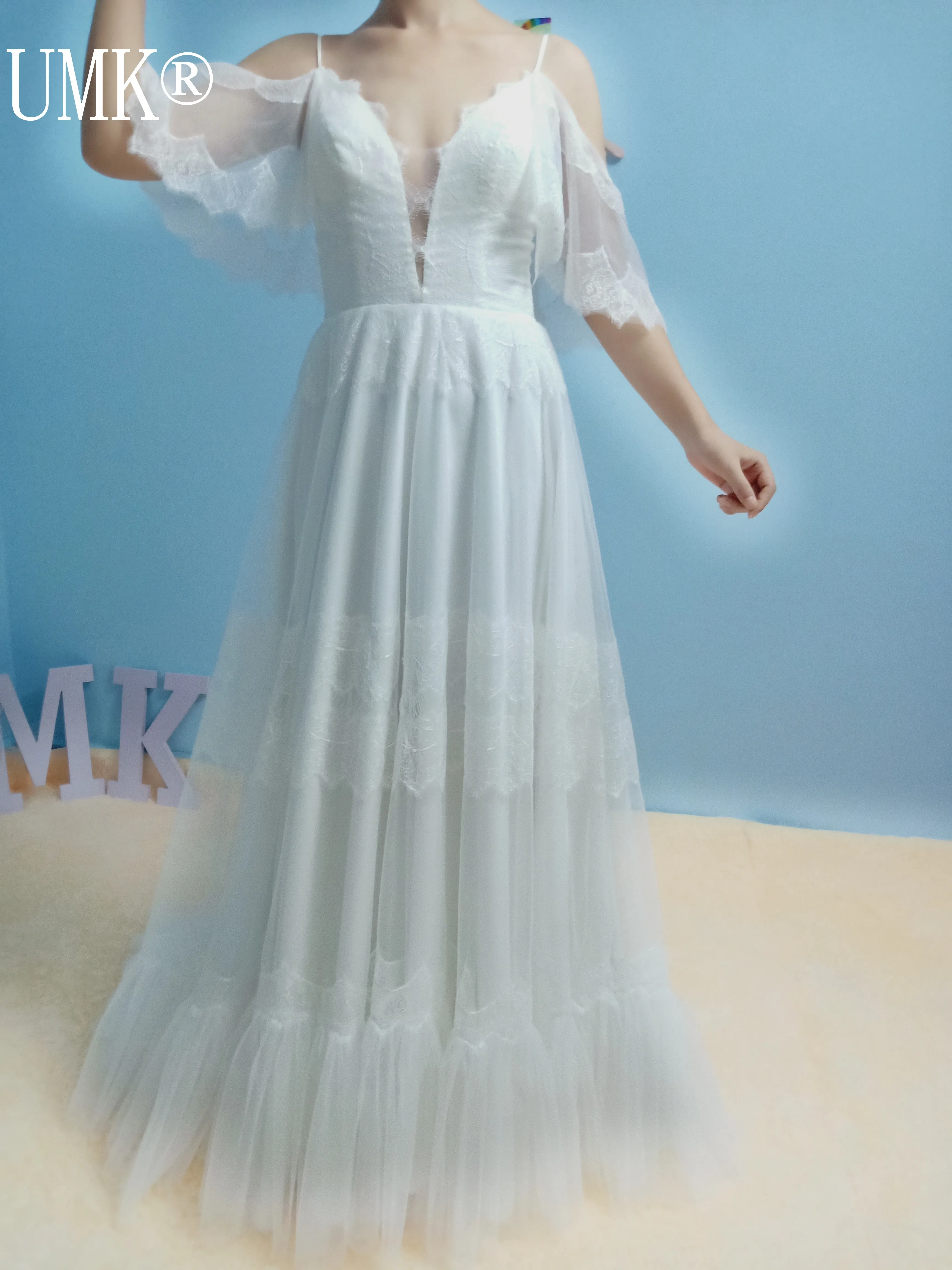 UMK Sexy Backless Lace-up Boho Wedding Dress V Neck Spaghetti straps Ruffles Sleeve A-Line Lace Bridal Gowns | Свадьбы и торжества