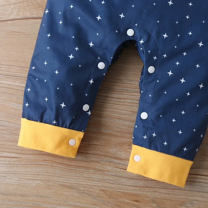 

New Baby Boy Winter Clothes Cotton Astronaut Moon Star Print Turn-down Collar Long Sleeve Baby Romper Baby Girl Clothes 0-18M