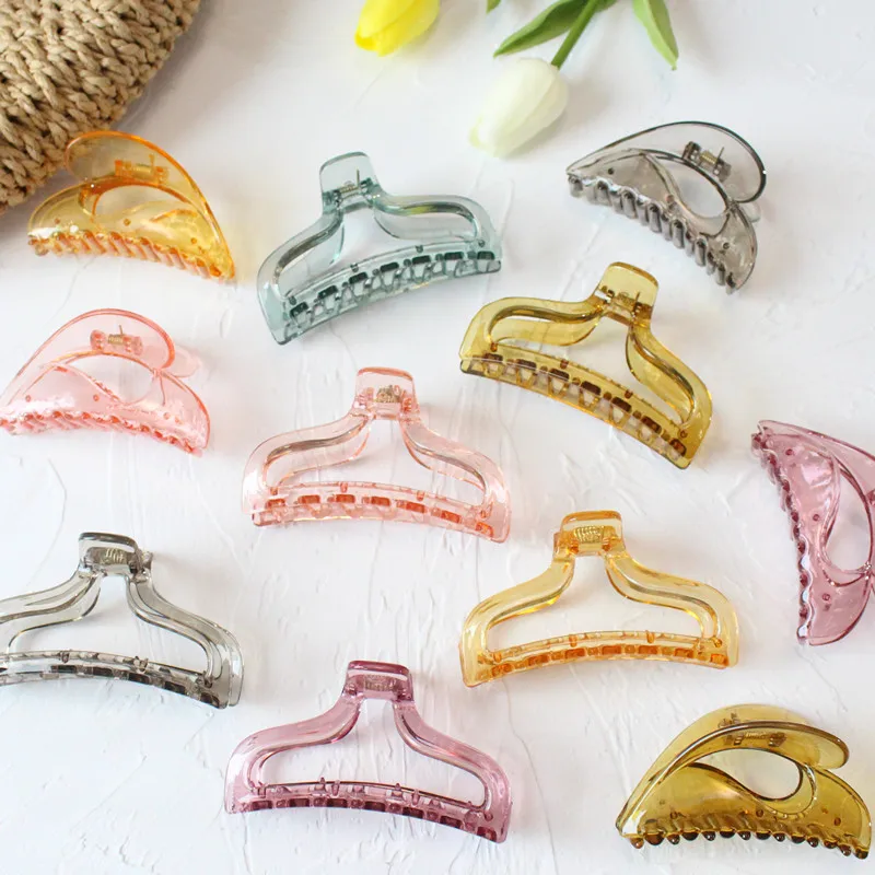 Transparent Hair Claw Resin Crab Geometric Hollow Claws Clamps Clip Large Size Women Accessories Hairpin |