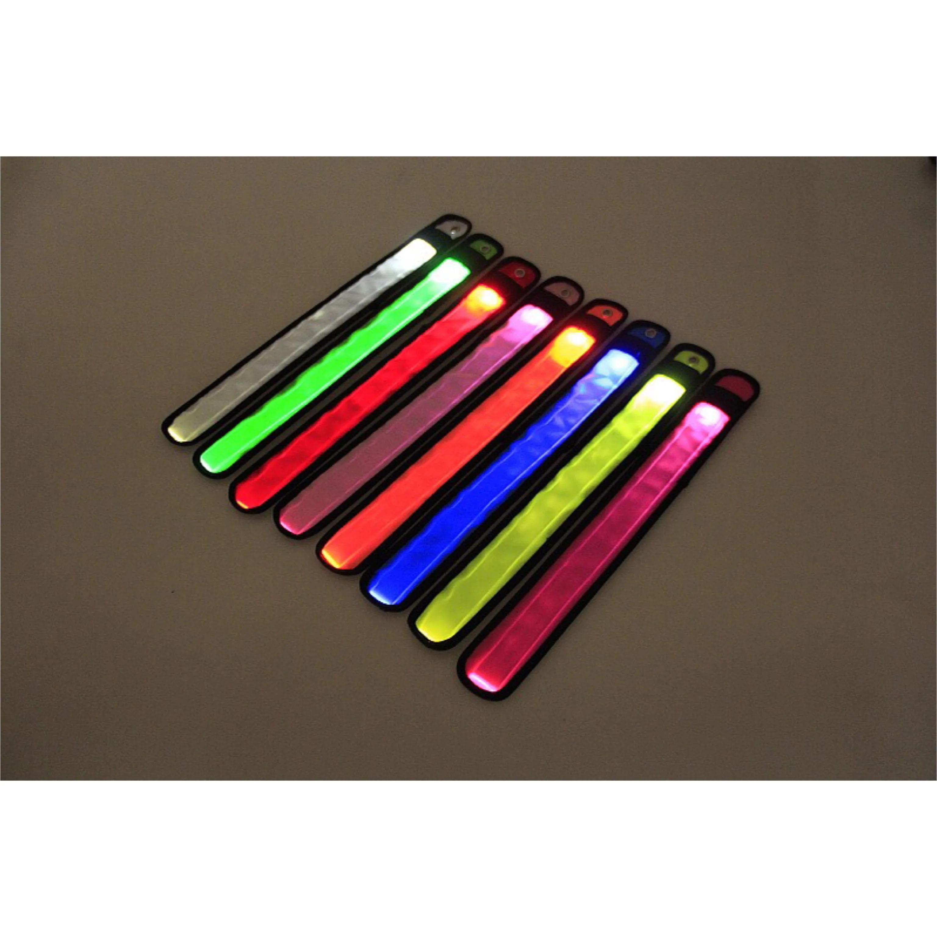 Outdoor Sport Night Running Armband Waterproof Led Light Safety Belt Glowing Arm Leg Warning Wristband Riding Bike Bicycle Party | Дом и сад