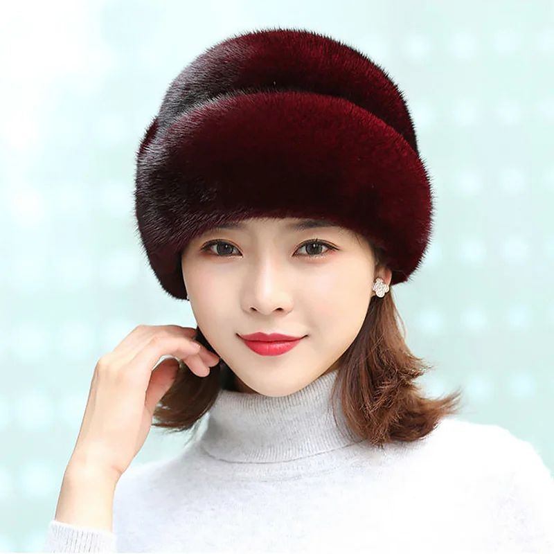 Женская зимняя шапка из искусственного меха норки