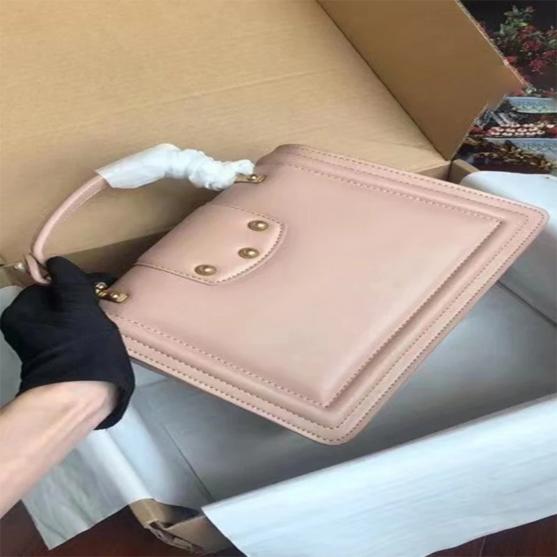 

Ladies' new explosive style fashion all-match leather square high-end atmospheric handbag