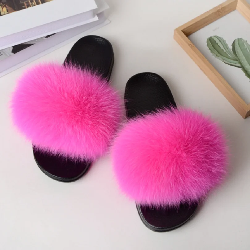 

New Arrival Girl Luxury Fluffy Fur Slippers Ladies Indoor Warm Furry Fur Flip Flops Women Amazing Plush Fur Slides Wholesale Hot