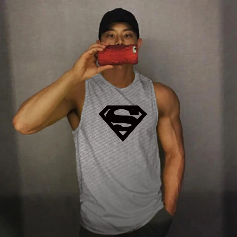 Новый Фитнес летний модный мускулированный тренировочный Повседневный сетчатый