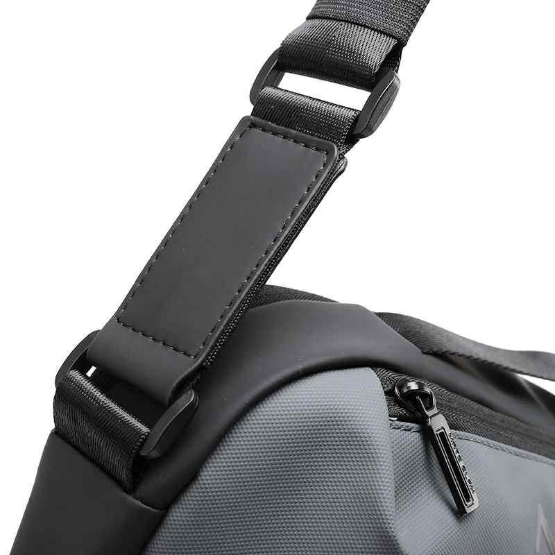 

Anti-Theft Men Shoulder Bags Waterproof Crossbody Oxford Large Storage Capacity Sling Shoulder Messenger Phone Pouch Chest Bag