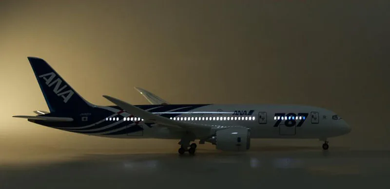 with light 1/130 масштаб 47 см самолет Boeing B787 Dreamliner самолет Япония Ана авиакомпания Модель W светильник и колесо литой пластик Смола самолет - Цвет: with light