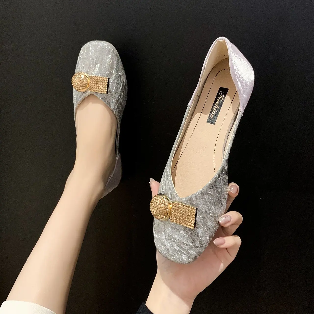 

2021 New Spring Summer Women Flat Bottom Shallow Mouth Square Toe Single Shoes Casual Soft Sole Peas Shoes Mary Jane Scoop Shoes