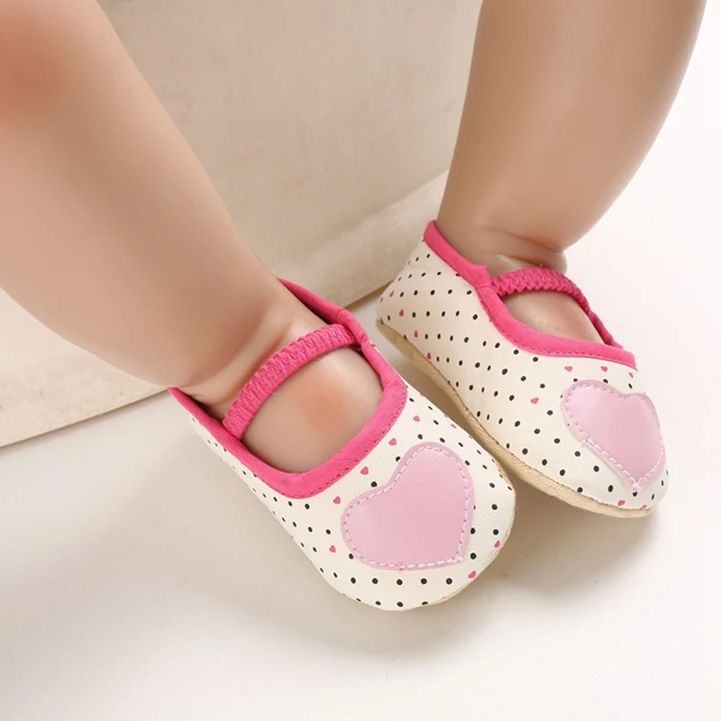 

Newborn Baby Girl First Walkers Polka Dot Soft Sole Anti-slip Shoes Footwear Classic Princess Girl Crib Shoes