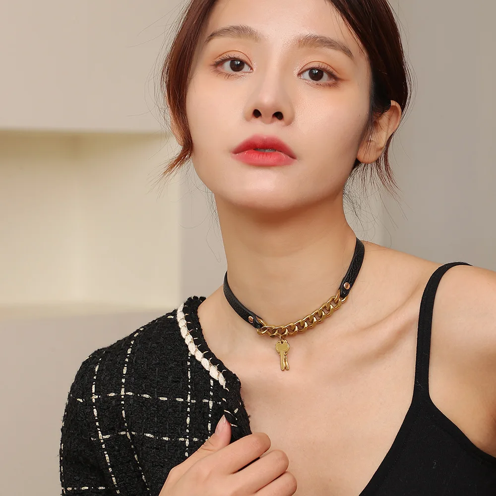 Новинка 2021 модные аксессуары креативный индивидуальный брелок Воротник из