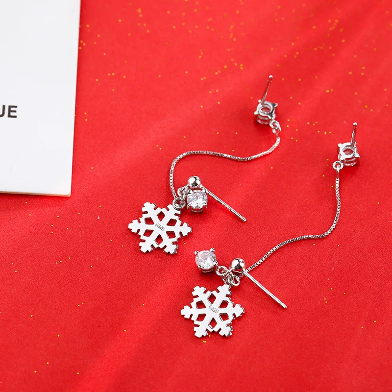 

New snowflake double pierced earrings female s925 sterling silver Korean temperament earrings earrings