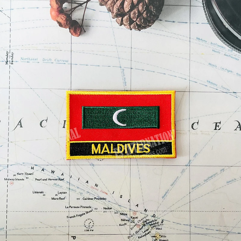 Нашивки с вышивкой национальным Мальдивским флагом блестящая квадратная форма